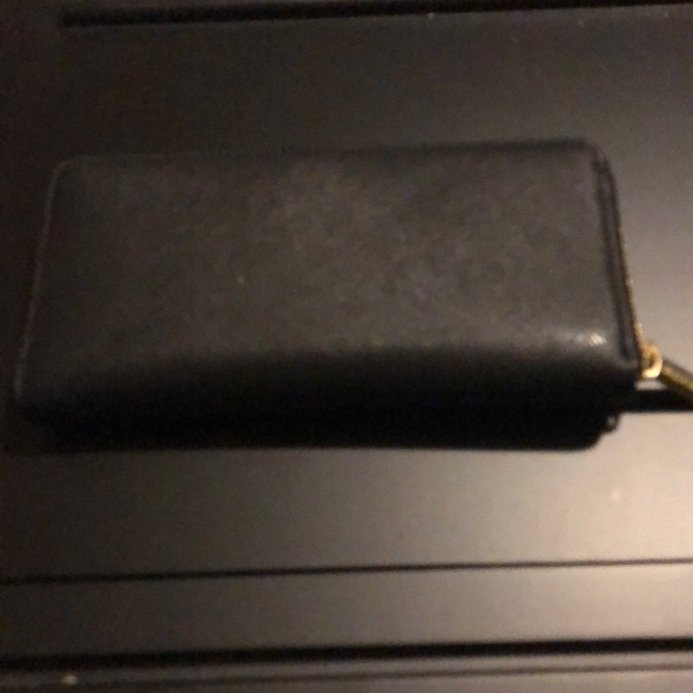 Anne Klein Wallet - Picture 4 of 5